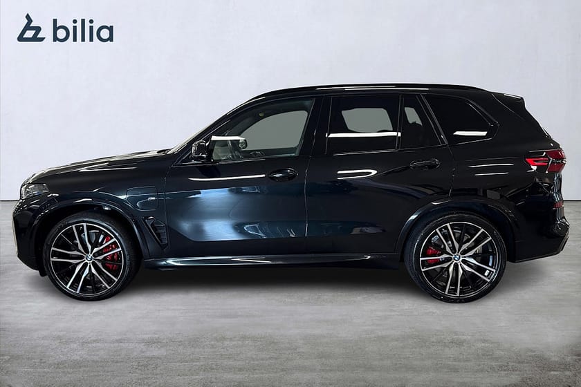 Bild 3 av BMW X5 xDrive50e xDrive 50e M-Sport Pro | Komfortstolar| Panorama | 22"