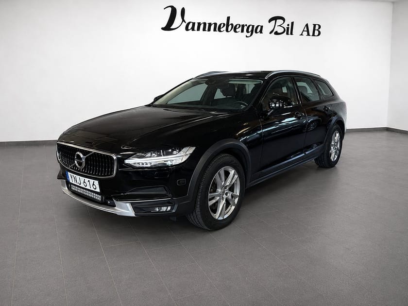 Bild 3 av Volvo V90 Cross Country D4 AWD Geartronic Inscription Pro Euro 6