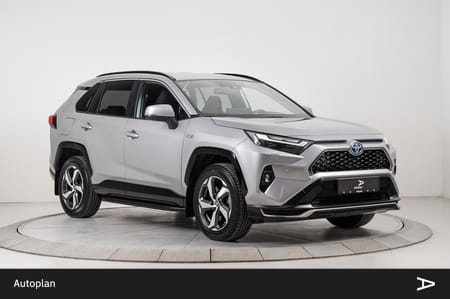 Toyota RAV4 Plug-in Hybrid ACC Krok Kamera Rattvarme