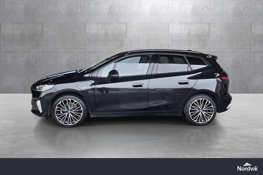 Bilde 2 av BMW 225e xDrive Active Tourer