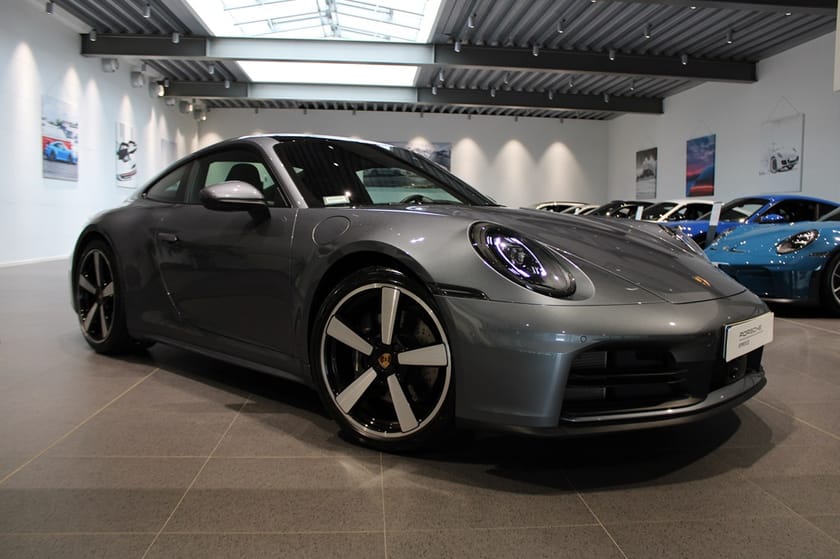 Bild 1 av Porsche 911 Carrera