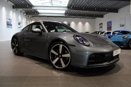 Porsche 911 Carrera