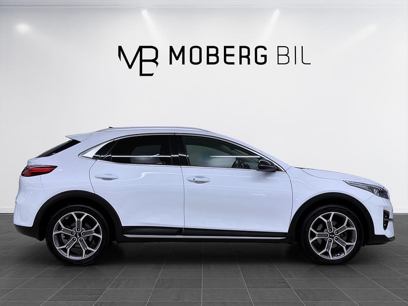 Bild 3 av Kia XCeed Plug-in Hybrid DCT 141hk CarPlay B-Kamera