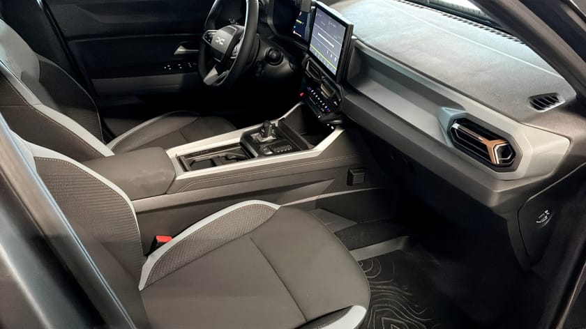 Bild 5 av Dacia Bigster Hybrid 155