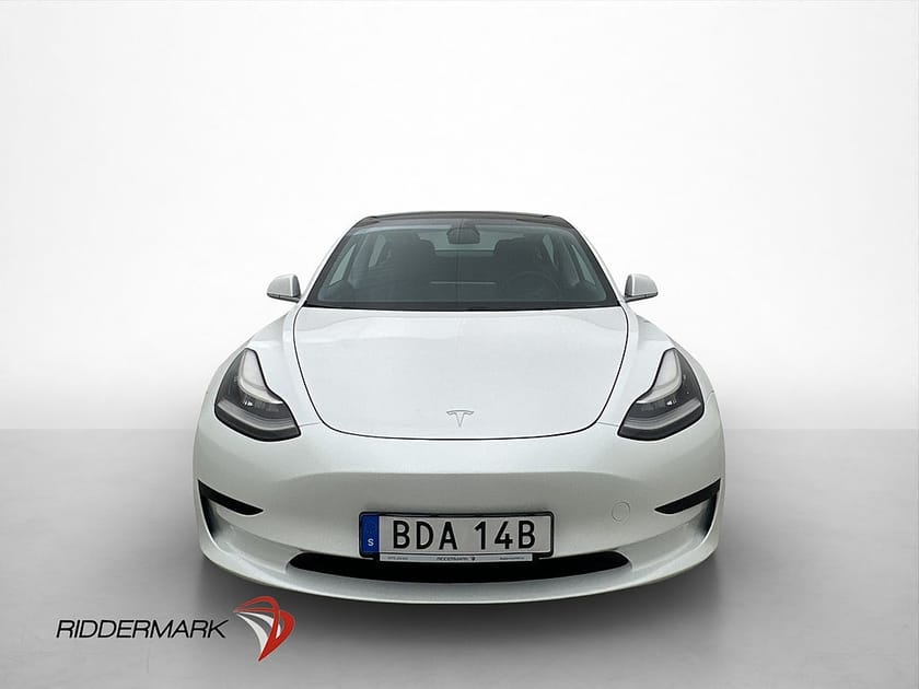 Bild 3 av Tesla Model 3 Standard Range Plus