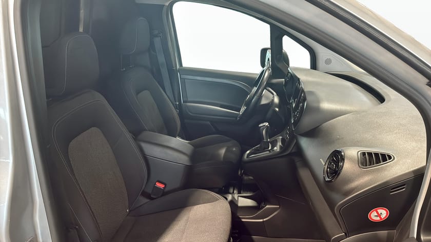 Bild 4 av Mercedes-Benz Citan 112 CDI SKÅP L2