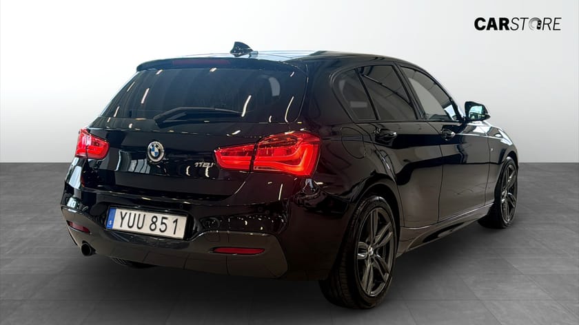 Bild 2 av BMW 118i 5-dörrars (136hk) M-SPORT / BLUETOOTH
