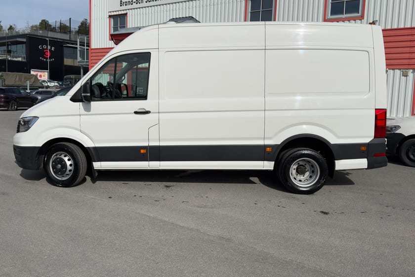 Bild 2 av Volkswagen Crafter 50 2.0 TDI RWD AUTOMAT VERKSTADSSKÅP 1 BRUKARE MOMSBIL