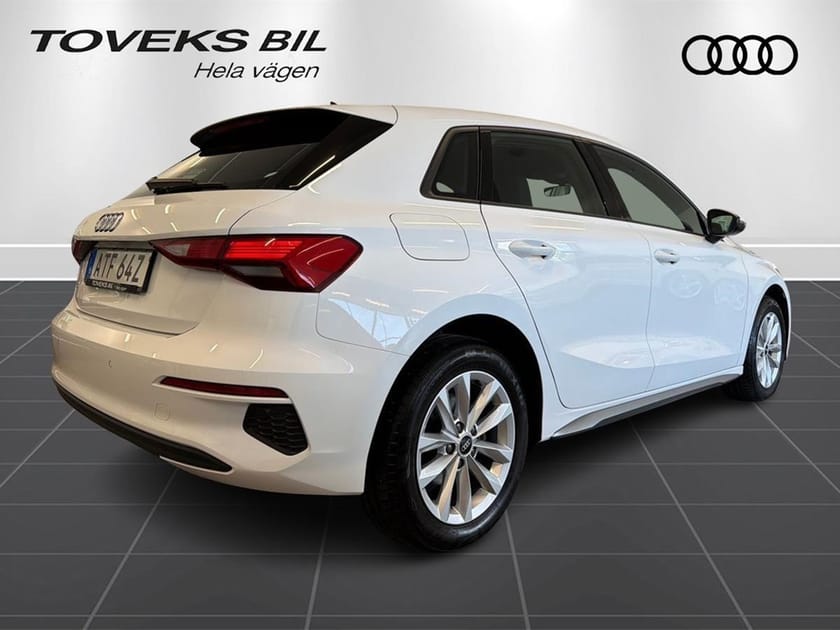 Bild 4 av Audi A3 Sportback 35 TFSI PROLINE 150 HK