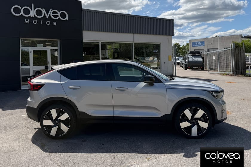 Bild 2 av Volvo C40 Recharge Twin Motor Extended Range AWD 408 hk - 82 kWh Dragkrok | Värmepump
