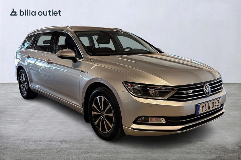 Bild 4 av Volkswagen Passat Sportscombi 2.0 TDI BMT Backkamera / Drag / Värmare