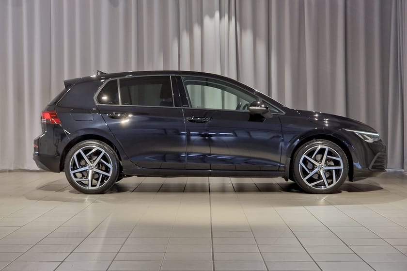 Bild 3 av Volkswagen Golf | Backkamera | Navi | Adaptiv farthållare