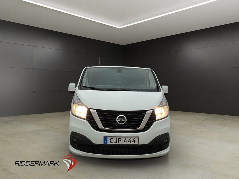 Bild 5 av Nissan NV300 Skåpbil L2 1.6dCi Värmare Drag 3-Sits B-Kamera V-Inredd