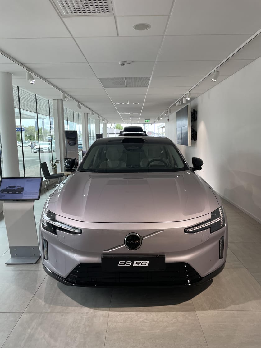 Bild 2 av Volvo ES90 Single Motor Extended Range