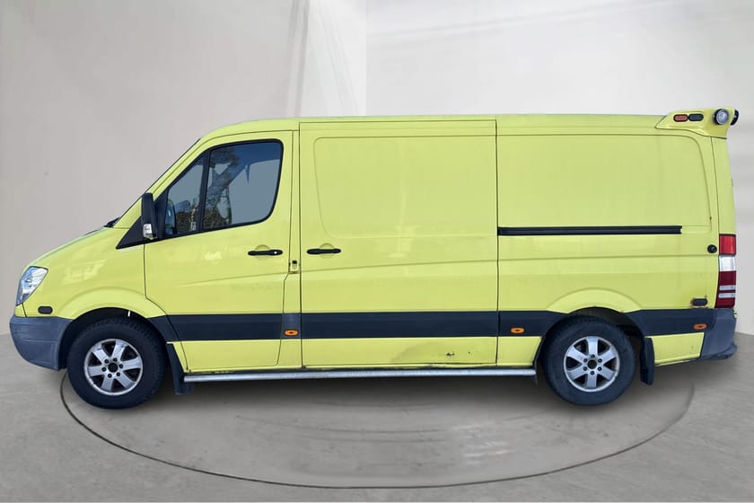 Bild 2 av Mercedes-Benz Sprinter 319 CDI Skåpbil (190hk)