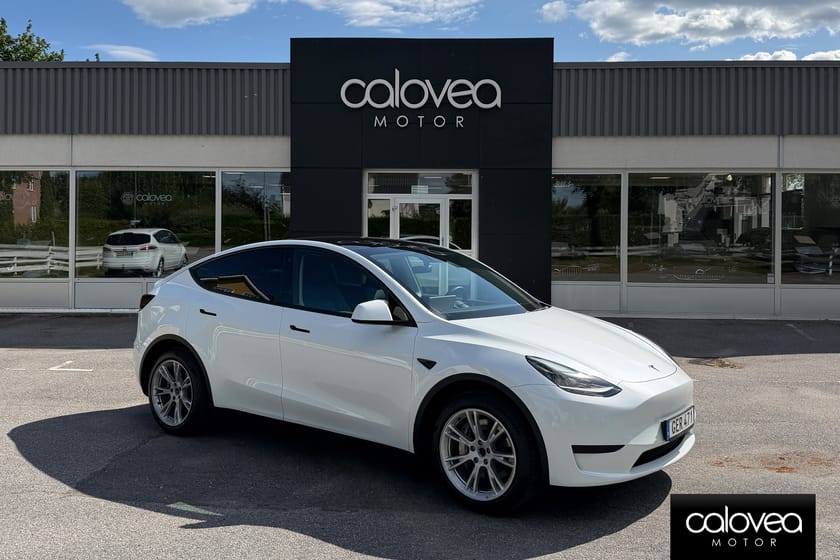Bild 1 av Tesla Model Y Standard Range RWD 