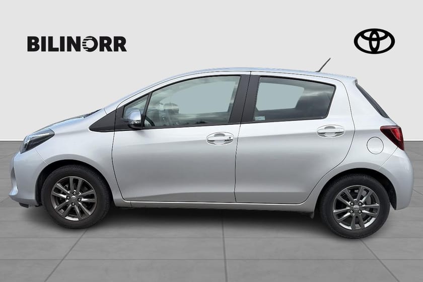 Bild 4 av Toyota Yaris 1,33 5-D M/D S ACTIVE