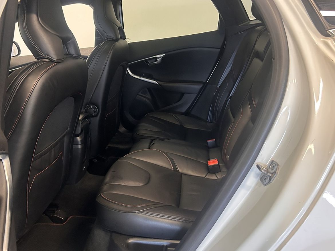 Volvo Volvo V40 — bild 17