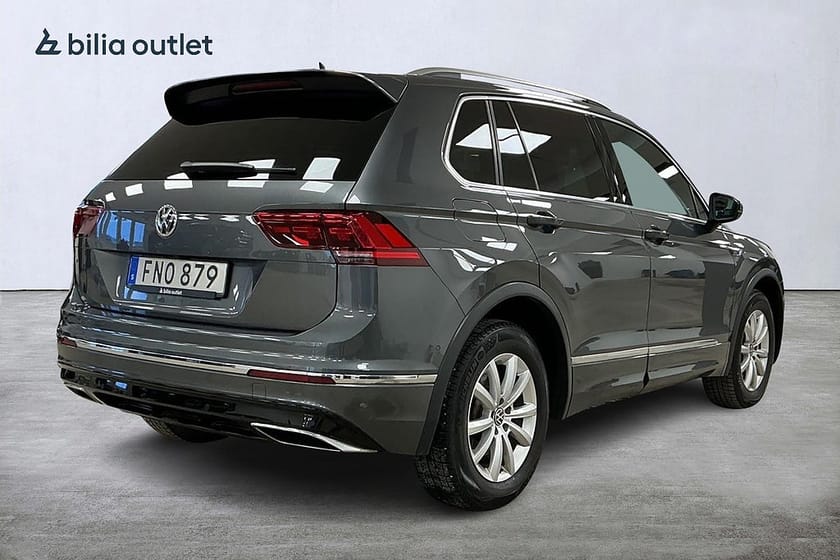 Bild 4 av Volkswagen Tiguan 2.0 TDI 4Motion 240hk R-Line Drag B-kam P-värme Navi