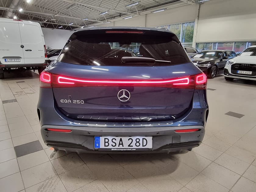 Bild 5 av Mercedes-Benz EQA 250