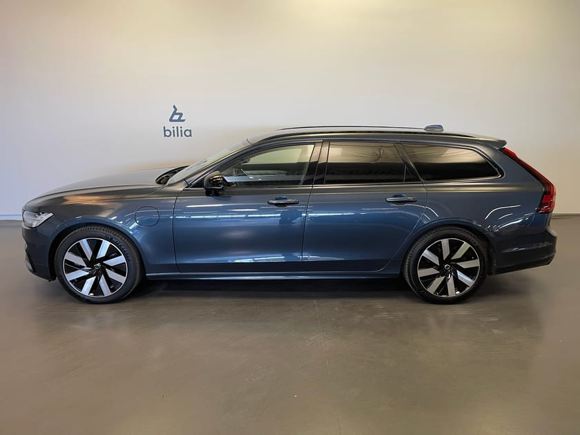 Bild 2 av Volvo V90 T6 Plus Dark / Läder / Dragkrok / Harman Kardon /