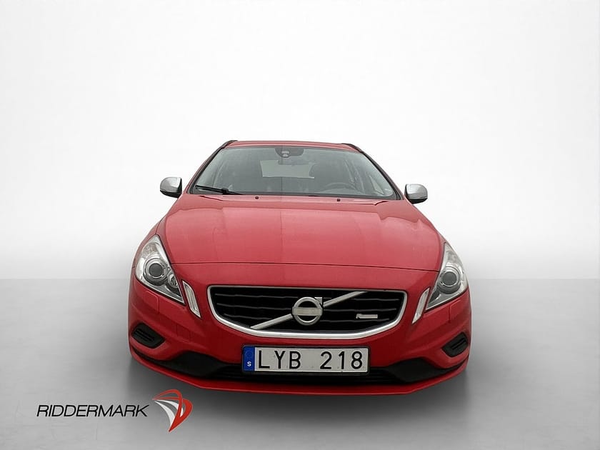 Bild 2 av Volvo V60 T5 240hk R-Design Värmare Dragkrok Sensorer