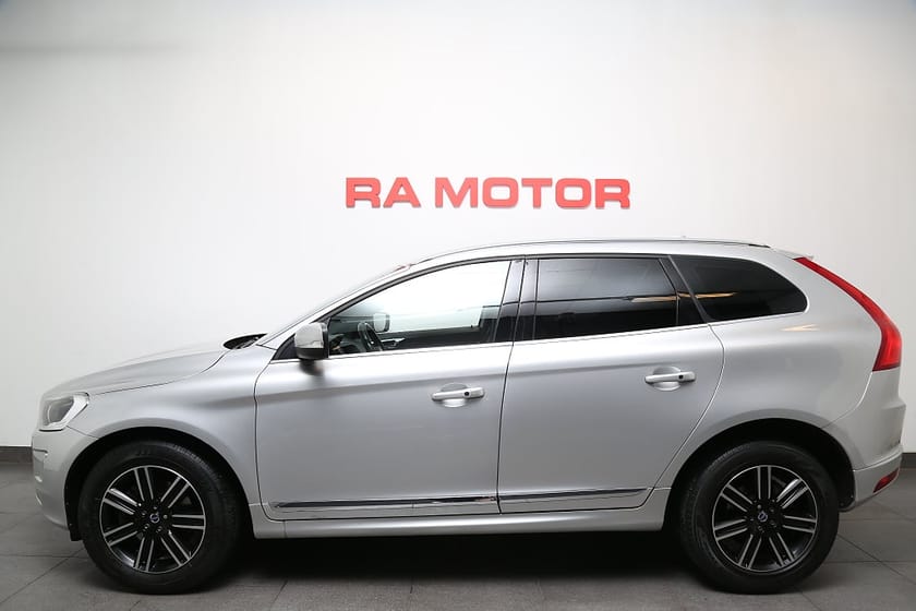 Bild 3 av Volvo XC60 D4 190hk Classic Summum AWD Aut Skinn