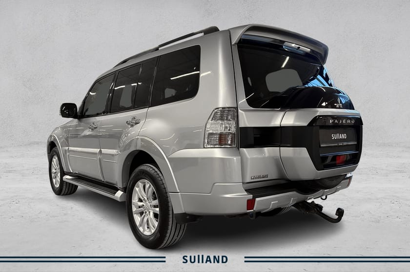 Bilde 3 av Mitsubishi Pajero 5-dørs 3,2D-190hk 4x4 Instyle+ Topputgaven