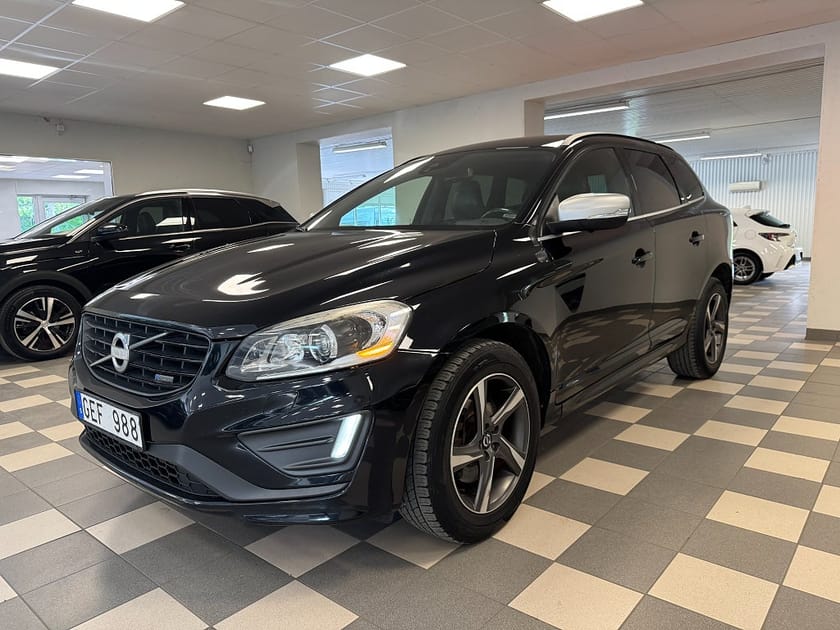 Bild 1 av Volvo XC60 D4 AWD Geartronic R-Design Business Värmare 181 Hk Drag