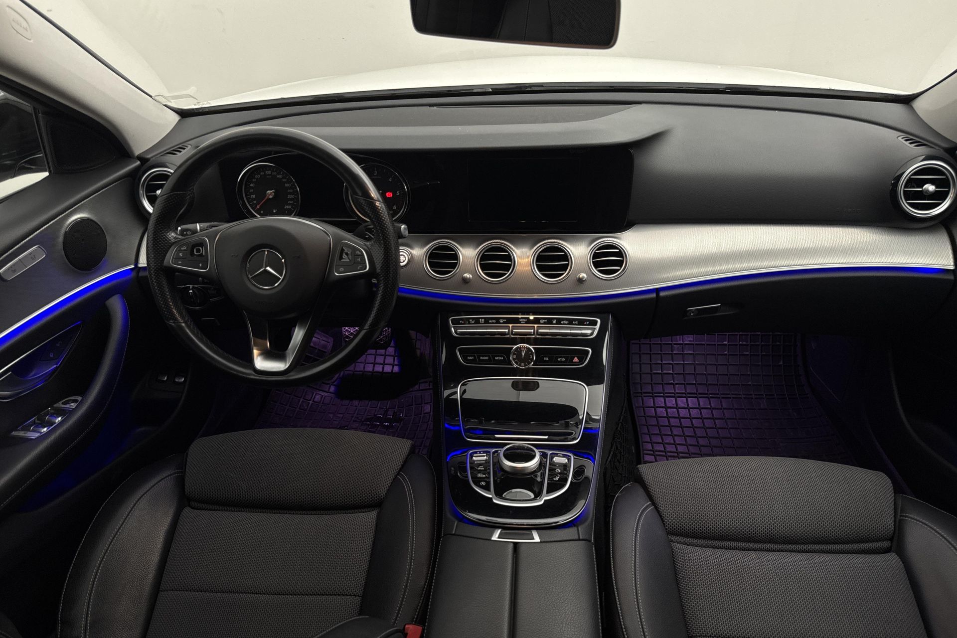 Mercedes-Benz E 220 T d 2017, bild 7/10