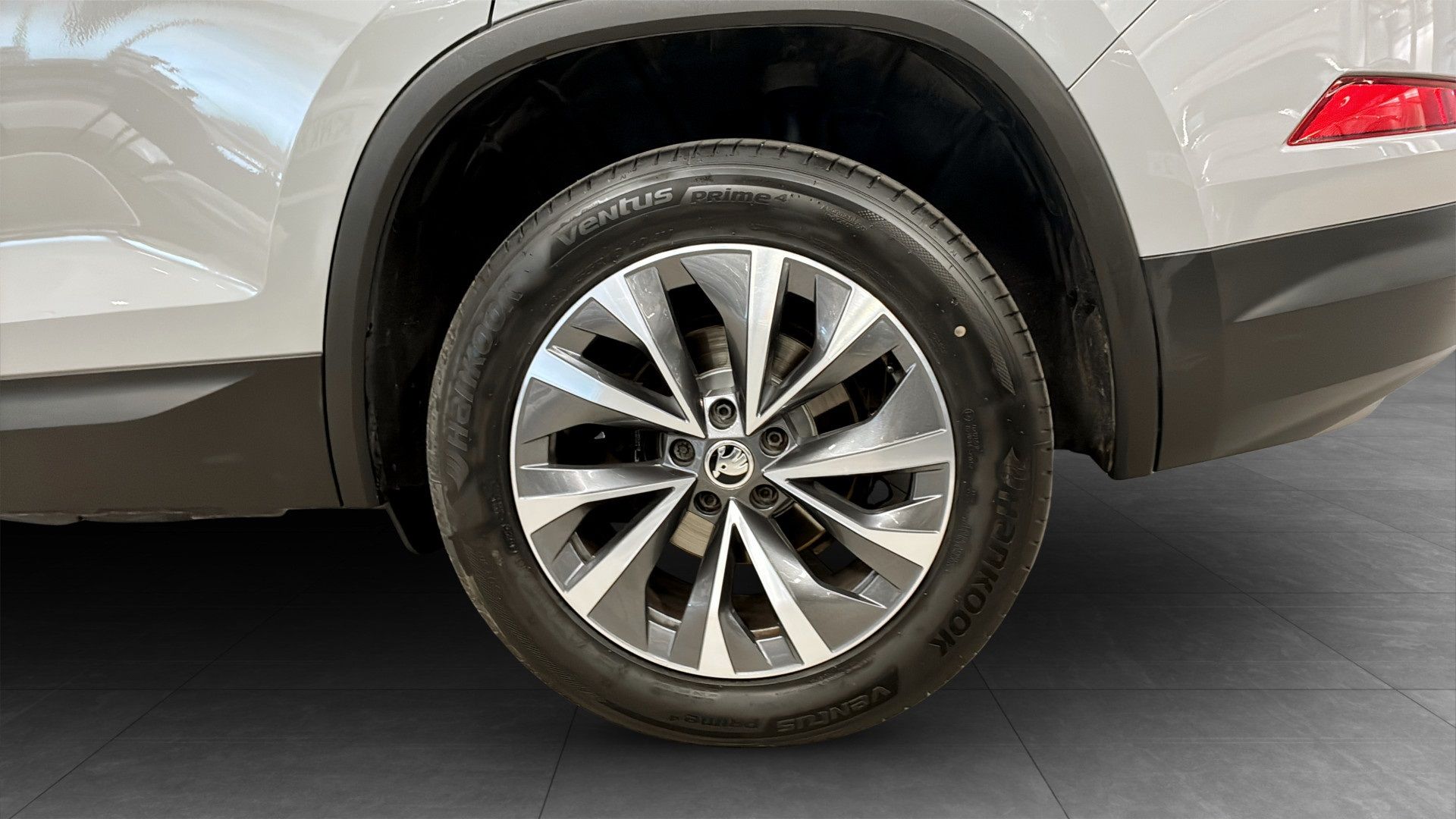 Skoda Kodiaq Style 2,0 TSI 190hk DSG 4x4 2023, bild 6/10