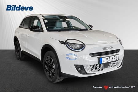Fiat 600 Hybrid 5-d SUV ICON HEV T3 FWD