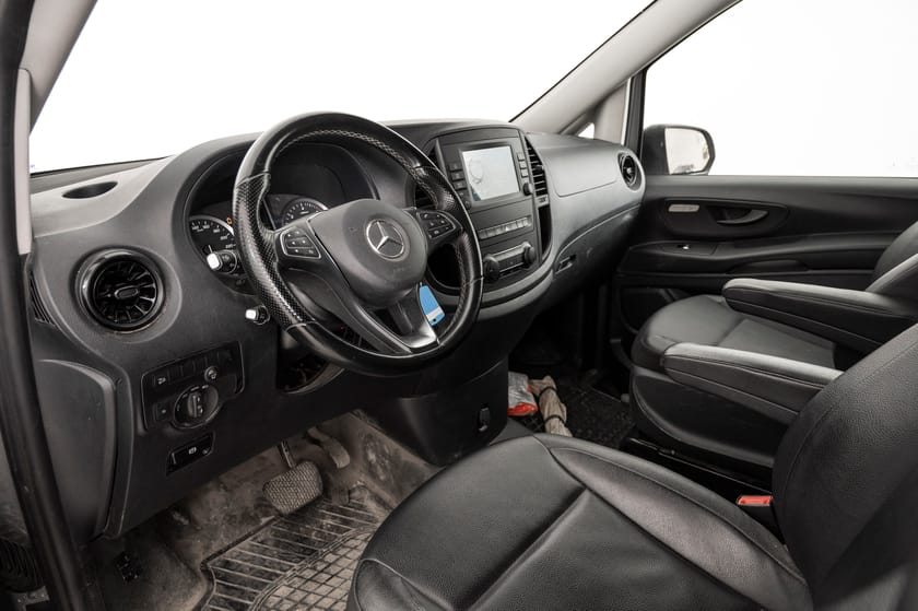 Bilde 5 av Mercedes-Benz Vito 119 CDI 4x4 3.0t Auksjon! Les tekst!