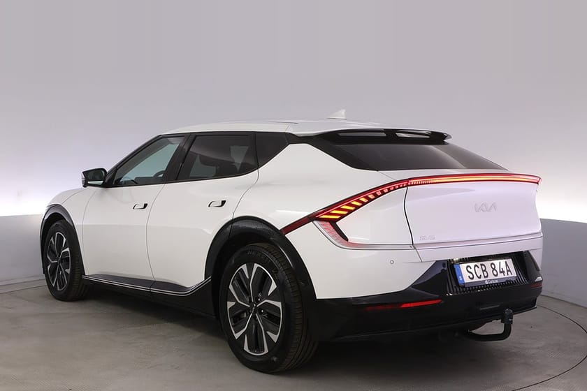 Bild 4 av Kia EV6 77.4 kWh AWD Plus Läder BLIS AdapFart 360 Navi Drag