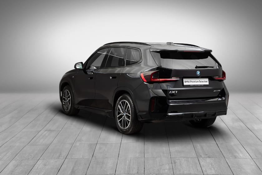 Bilde 3 av BMW iX1 xDrive30