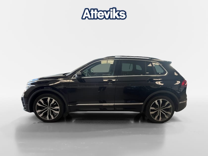 Bild 4 av Volkswagen Tiguan eHybrid R-Line 245hk *Keyless/Backkamera/Drag*