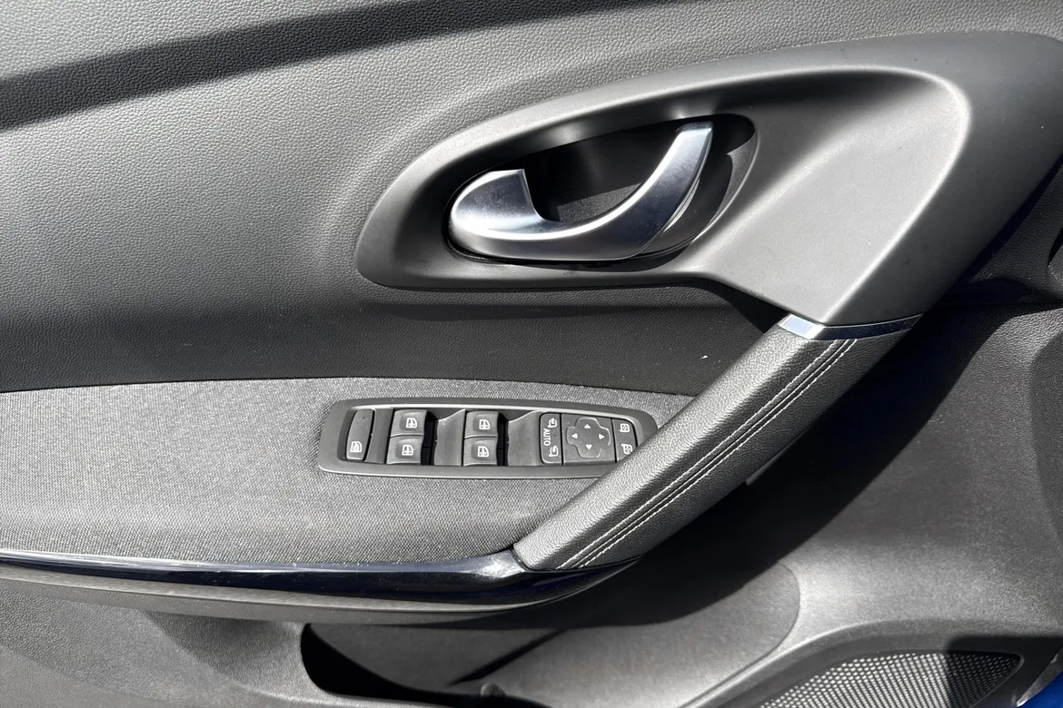 picture of a car