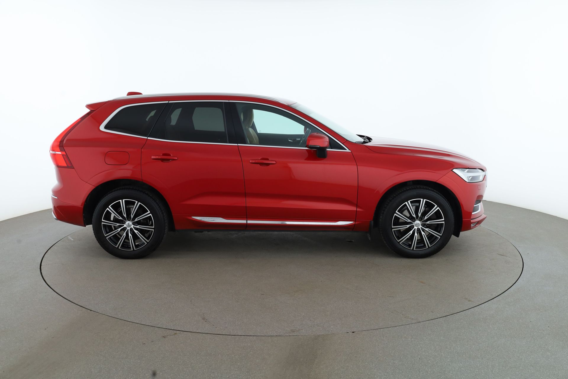 Volvo XC60 D4 AWD Inscription 2019, photo 7/46