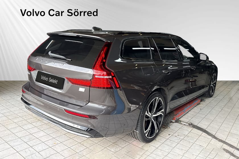 Bild 4 av Volvo V60 Recharge T6 Plus Dark