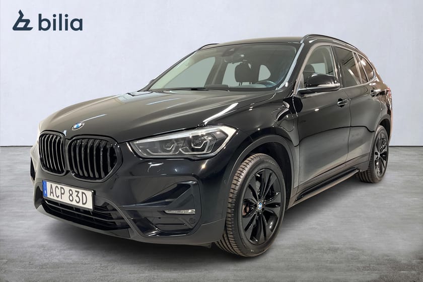 Bild 1 av BMW X1 xDrive25e Sport Line / Navi / HUD / Backkamera / Nya Däck