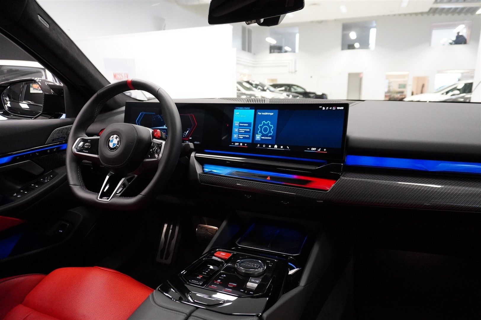 BMW M5 Steptronic, 727hk, 2025