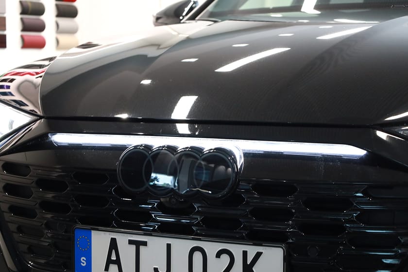 Bild 4 av Audi SQ8 e-tron quattro / 503 HK
