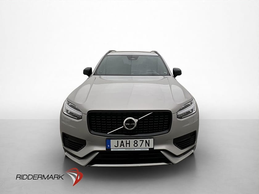 Bild 2 av Volvo XC90 7 Säten Recharge T8 AWD 7-Sits B&W Pano HuD 360 Skinn HuD