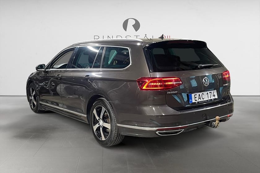 Bild 5 av Volkswagen Passat Sportscombi SC 2.0 TDI 190 HK DSG AWD GT DRAG PDC KAMREM BYTT 17"