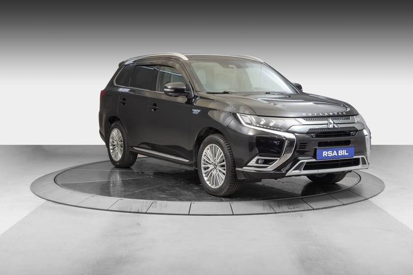 Bilde 2 av Mitsubishi Outlander PHEV Hengerfeste,Ryggekamera,Parkeringsenssord foran og bak
