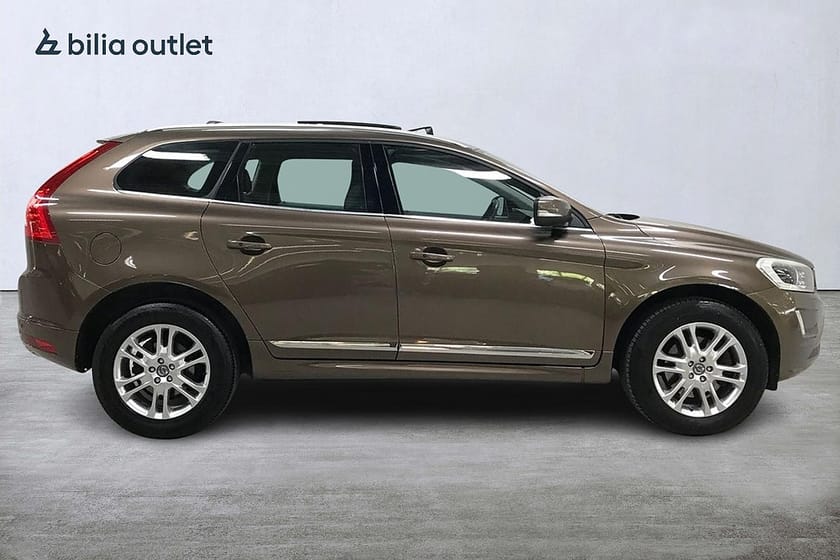 Bild 5 av Volvo XC60 D5 AWD Summum BE PRO 215hk Panorama Navi Drag K-remBytt