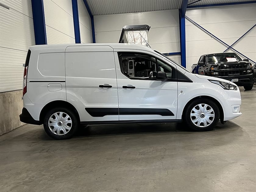 Bild 3 av Ford Transit Connect 240 1.5 EcoBlue 100 HK L1 / Leasebar / Drag / Backkamera /