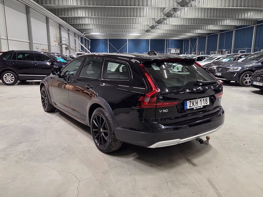 Bild 5 av Volvo V90 Cross Country B4 AWD Aut | Skinn | Värmare | Drag