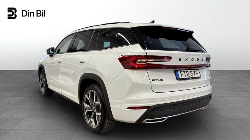 Bild 3 av Škoda Kodiaq iV Sportline 1,5 TSI DSG | Pano/360-kamera