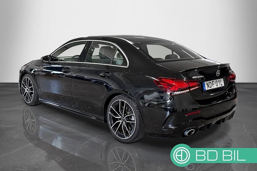 Bild 3 av Mercedes-Benz AMG A 35 4MATIC Sedan